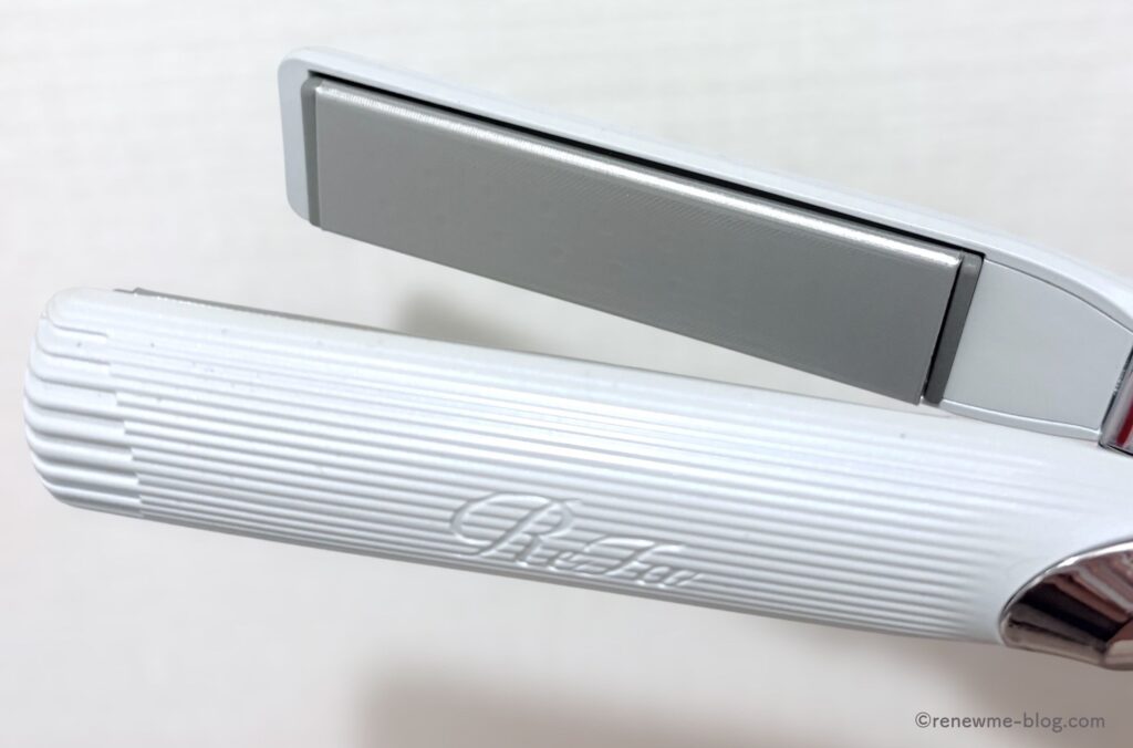 ストレートアイロンプロのプレート